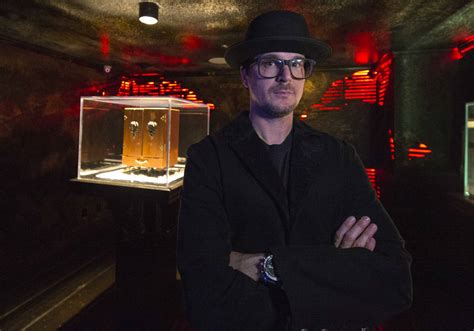 ghost adventures   air  zak bagans las vegas museum las vegas review journal