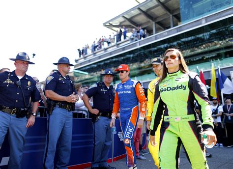 Look Danica Patrick Shares Favorite Picture From Racing Career The Spun