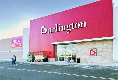 burlington stores opens   square foot location  cromwell
