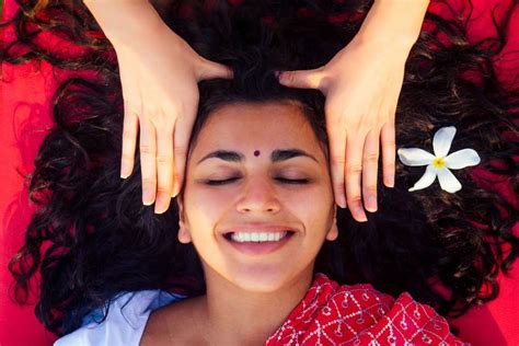 indian head massage certificate national institute school brampton on