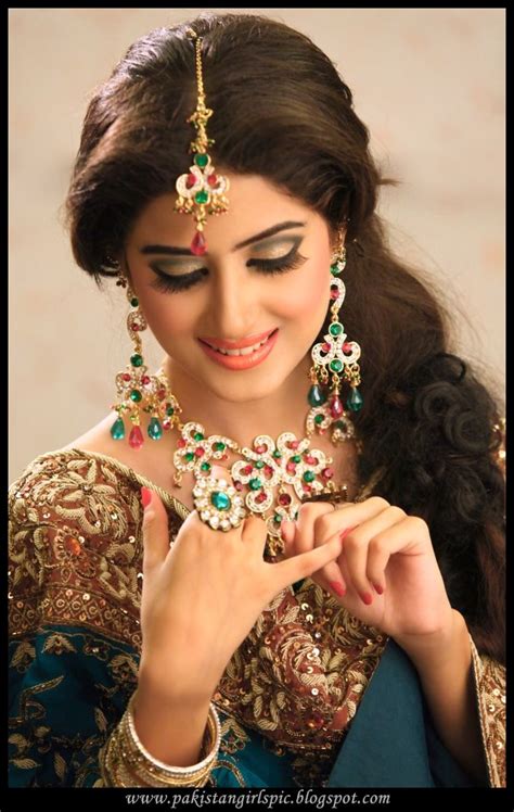 india girls hot photos pakistani drama actress sajal ali