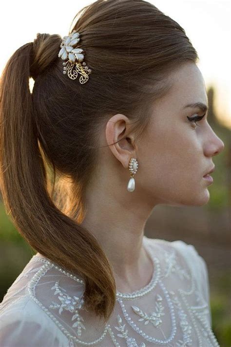 Trova una vasta selezione di accessori in cristallo per capelli da sposa a prezzi vantaggiosi su ebay. Acconciatura Sposa 2020 â Tendenze e novitÃ  â Le Chicche di Claudia