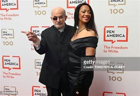 British Us Author Salman Rushdie And His Wife Rachel Eliza Griffiths