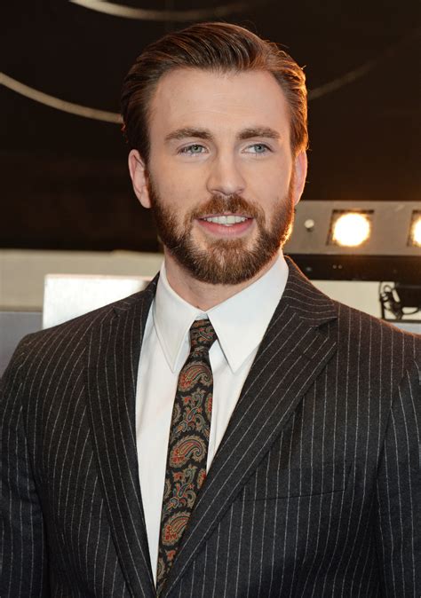 Captain America S Chris Evans Ready To Quit Acting Time
