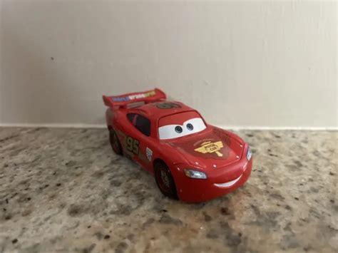Disney Pixar Cars 2 Tru Exclusive Lightning Mcqueen Finish Line
