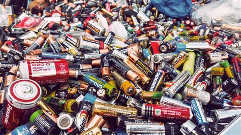 responsibly dispose   batteries huffpost uk home living