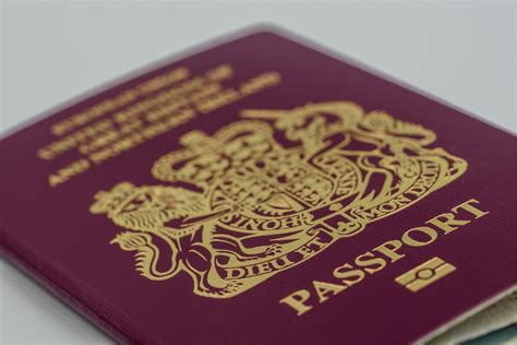 na brexit worden britse paspoorten  frankrijk gemaakt het nieuwsblad
