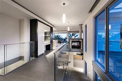 modern rectangular house impresses   splendid architecture  interior design