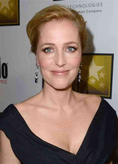 Gillian Anderson At The 2nd Annual Critics’ Choice
