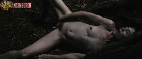 Charlotte Gainsbourg Desnuda En Antichrist