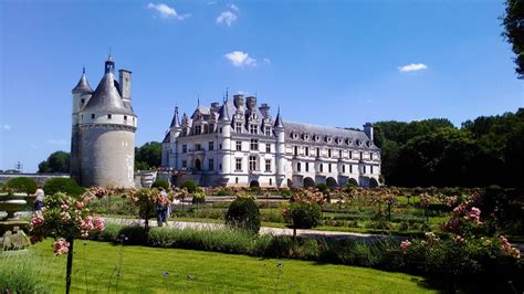 chateaux   loire valley   weekend searching el dorado