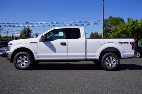 ford   xlt wd supercab  box  navigation wd
