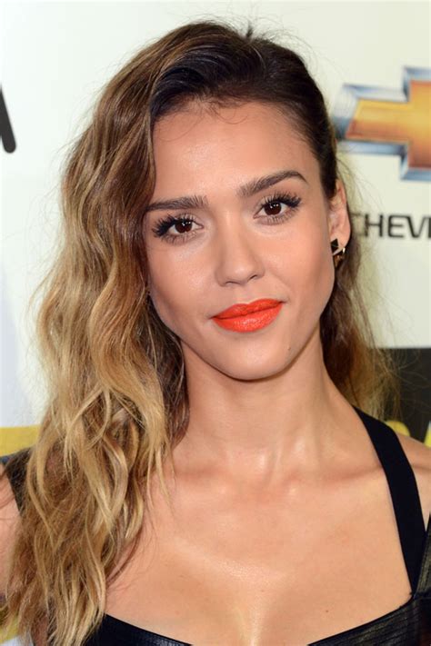 She Knows How Best Hairstyles Of Jessica Alba