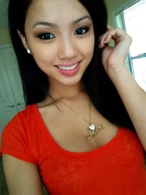 Selfie Saturdays Where We Get The Hottest Asian Girls From Around The