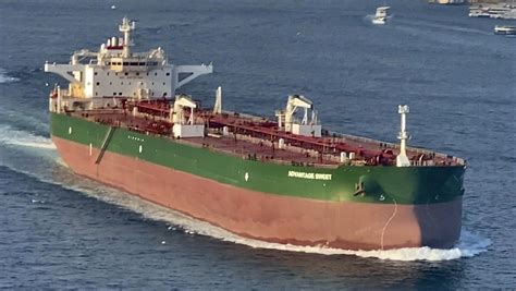 advantage sweet oil tanker seized  iran  crew   indians