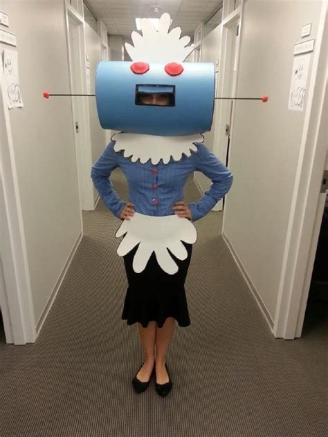 Rosie The Robot From The Jetsons Halloween Costumes