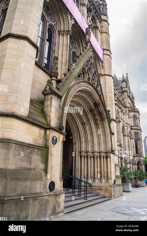 manchester town hall  alfred waterhouse   albert square manchester england