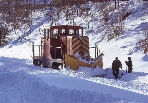 snow plow  nerail  england railroad photo archive