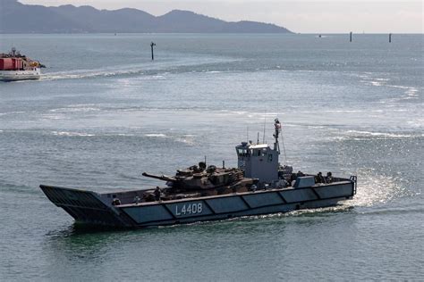 snafu australian navy lcm  transports  ma  ship  shore
