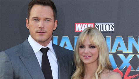 anna faris and chris pratt divorce he files to officially split hollywood life