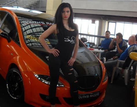 india car show pictures of car model girls very sexy and