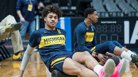 michigans jordan poole appears   selling video messages