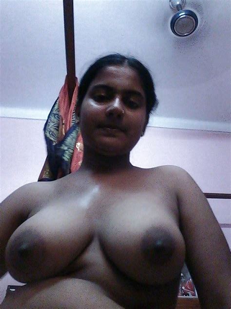 newly married desi wife nude exposing milky tits and choot indian nude girls