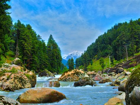 natural beauty  kashmir valley unusual places