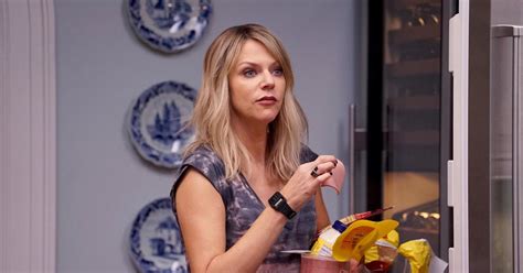 Kaitlin Olson On The Mick And The Magic Of Dee Reynolds