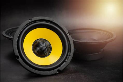 connect  powered subwoofer  passive speakers  sound sonic