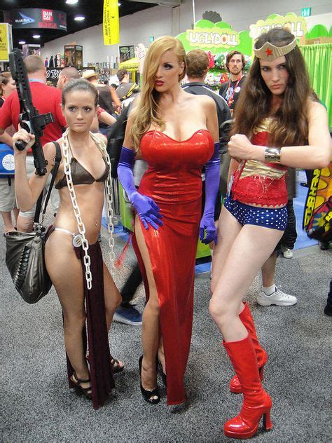 Pin On Sexy Cosplay Girls At San Diego Comic Con