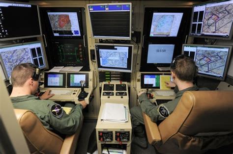 air force offers  bonus  retain drone pilots ubergizmo