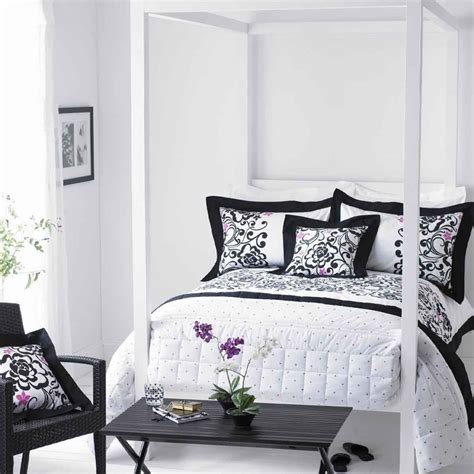 wonderful bedroom decor ideas  black  white home design