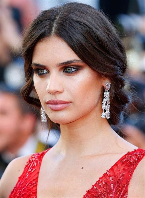 See All The Best And Jaw Dropping Jewels From The Cannes