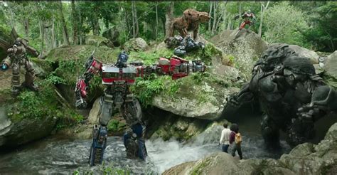transformers rise   beasts  clip prime meets primal transformers news tfw