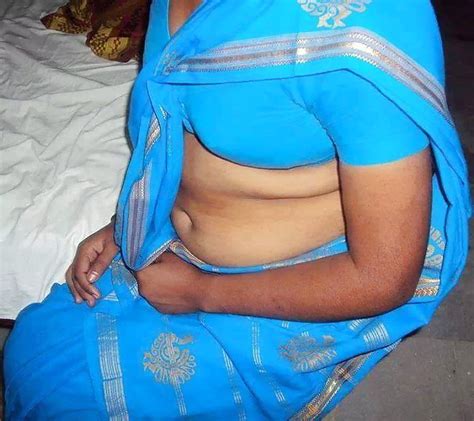 real life indian aunties boobs side view 5 pics