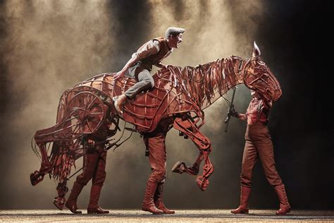 award winning play war horse returns  australia