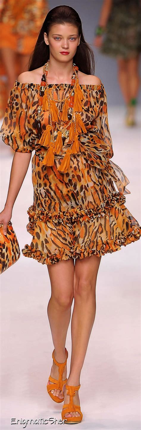 pin by sammie russell 2 on orange and brown fashion style ready to wear