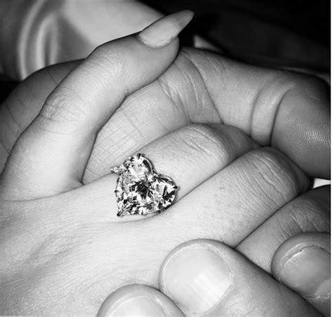 Lady Gaga S Epic Engagement Ring In Details