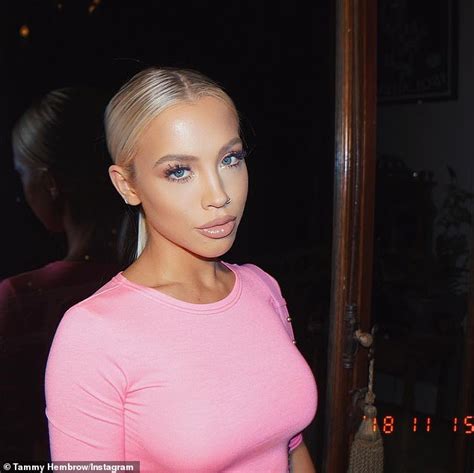 tammy hembrow leaves little to the imagination as she goes braless in