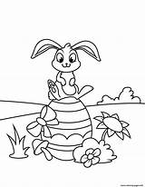 Easter Coloring Egg Pages Bunny Kleurplaat Sitting Cute Paashaas Paasei Op Bilde Fargelegge Printable Print På Fargelegging Colorings sketch template