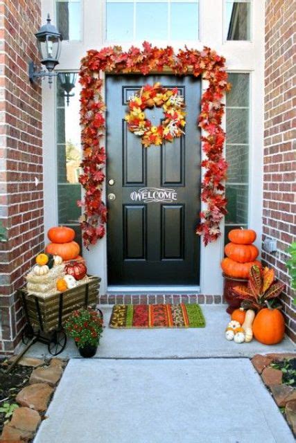 cozy thanksgiving front door decor ideas digsdigs