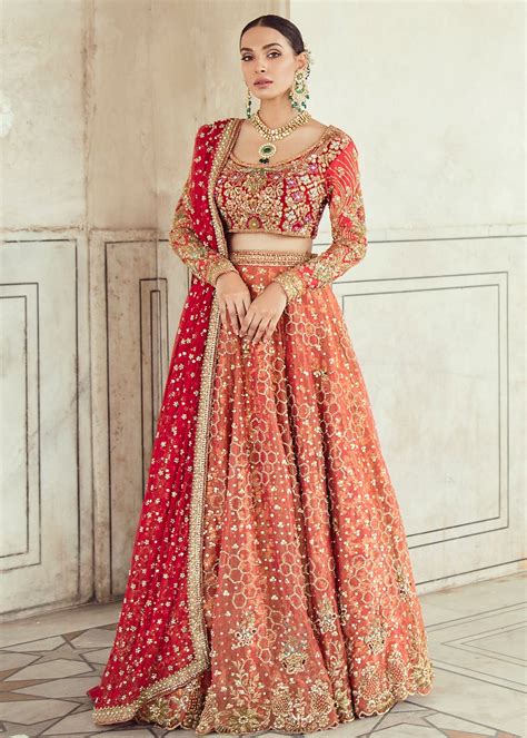 elegant pakistani bridal lehnga dress  wedding nameera  farooq
