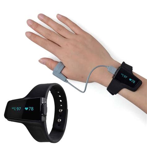 pulse oximeter  bluetooth smart wrist portable oled sleep apnea monitor insomnia heart beat