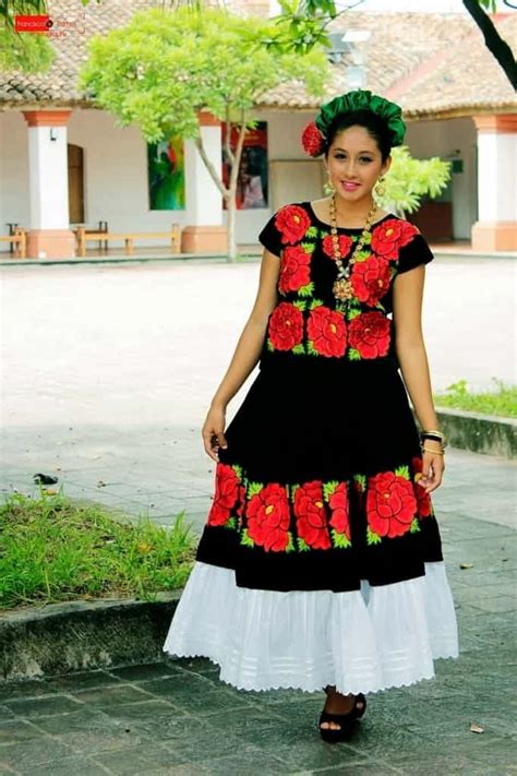 Costumbres Cosas Típicas 3 Traje Tipico De Oaxaca Vestidos Tipicos