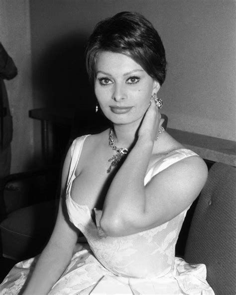 In The Mood For Sophia Loren Vine La Tiff La Cluj