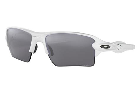 oakley flak 2 0 xl sunglasses with polished white frame and prizm black
