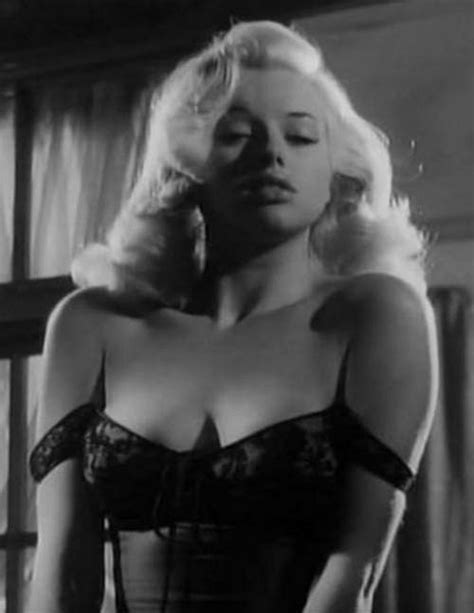 diana dors shows her body tits and ass in seductive poses sexsi pichunter
