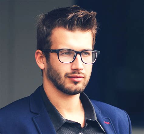men s eyeglasses trends popular fashion glasses frames 2021