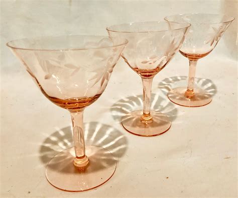 Vintage Blush Pink Floral Etched Depression Glass Wine Cocktail Glasses